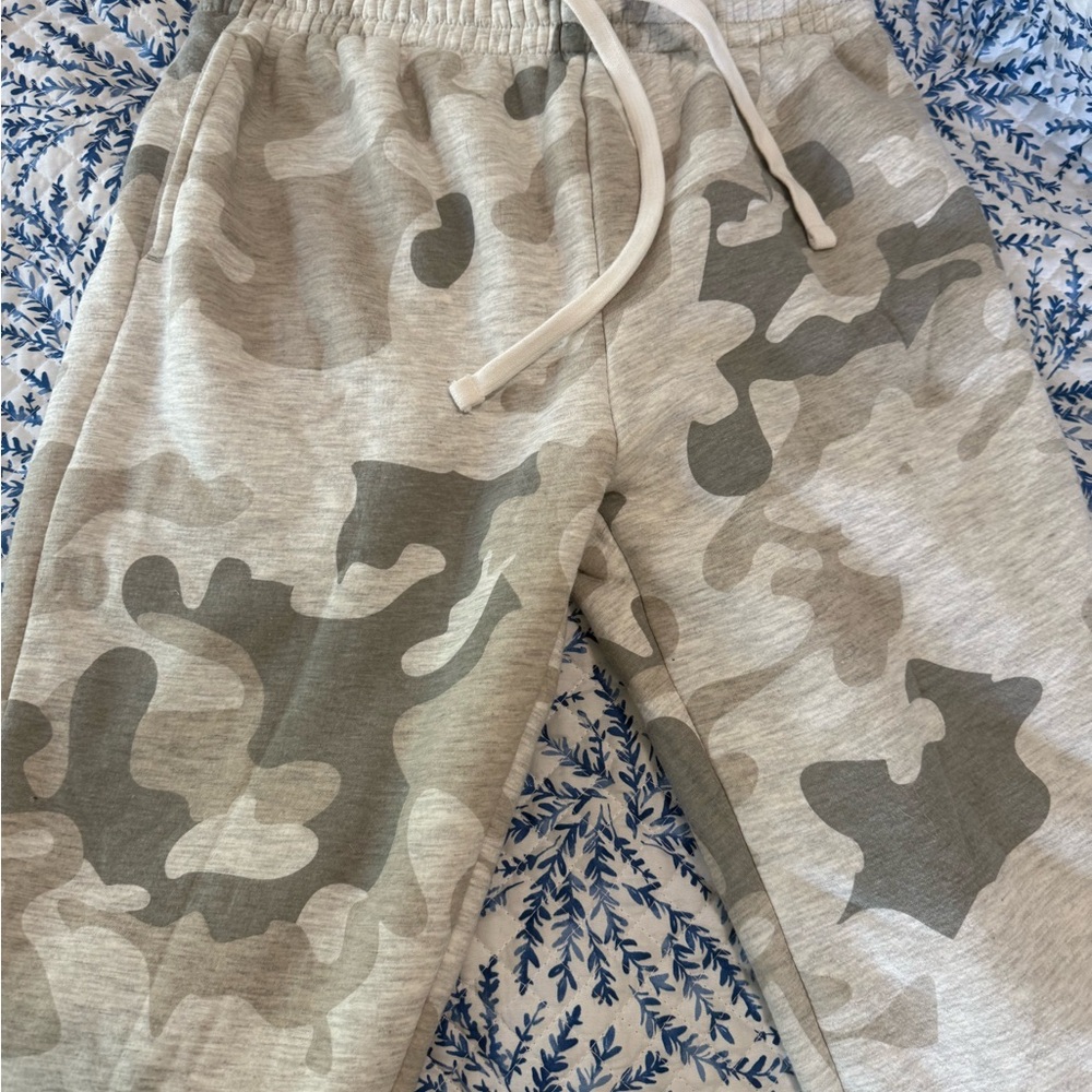 No Boundaries Camouflage Sweatpants with Drawstring Waistband